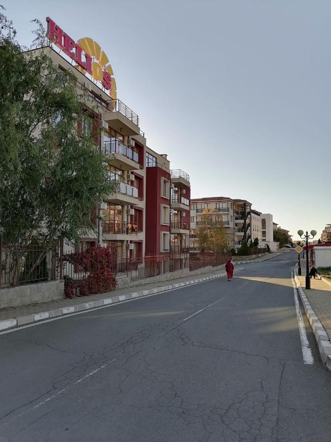 Helios 350M From The Beach Sveti Vlas Exterior photo